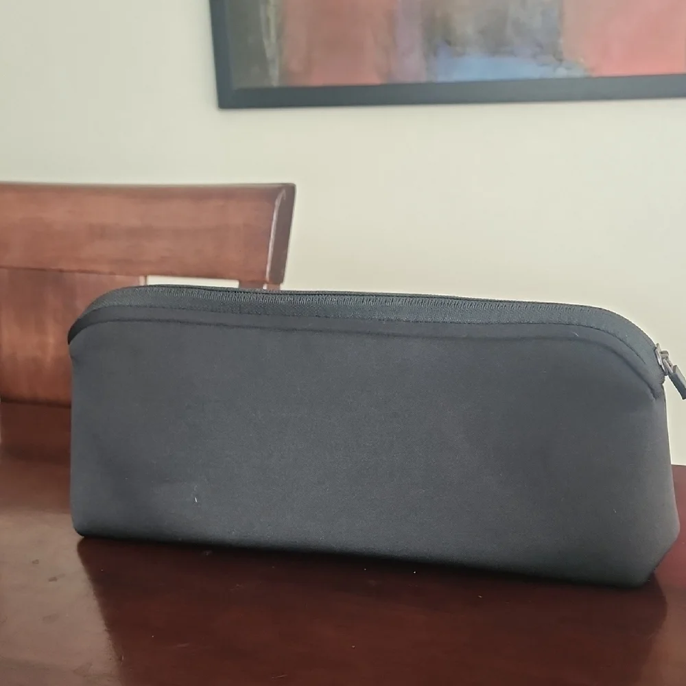 SKIMS Black Neoprene Cosmetic Bag Travel Makeup Toiletry Pouch Minimalist